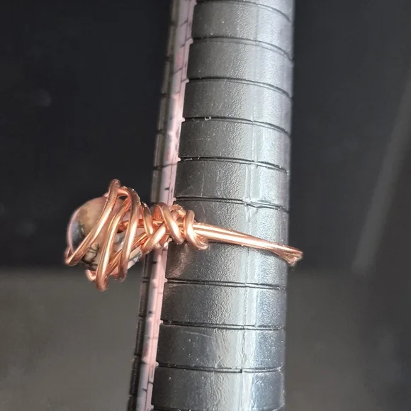 Elegant Copper Wire Wrapped Ring - Picture 4 of 9